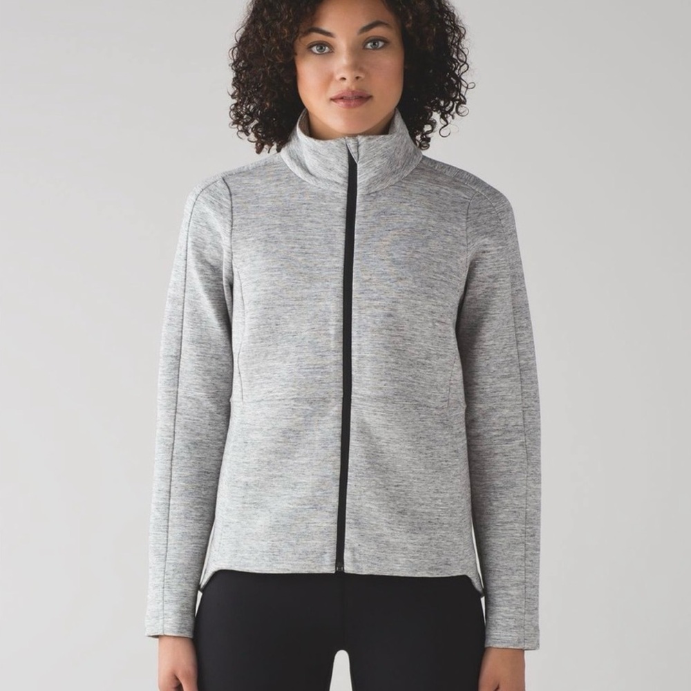 Lululemon Going places jacket - Size 4